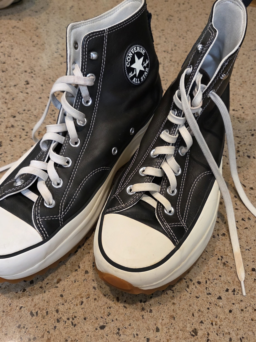 Chuck Taylor Converse Run Star Hike High Top Leather Platform Sneaker - Picture 1 of 14